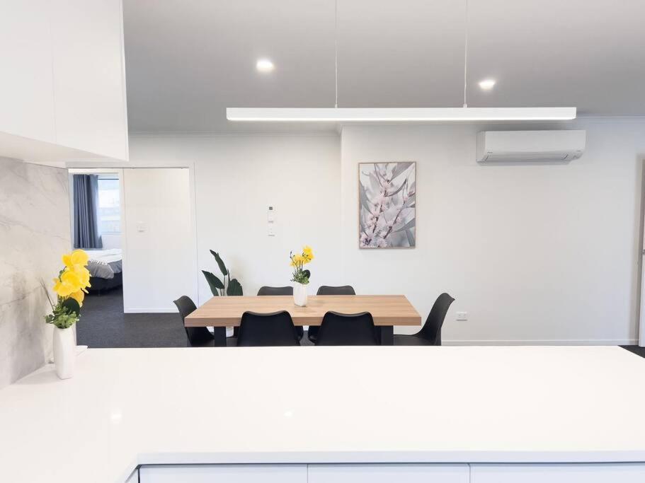 Rotorua Sunshine Brand New 4 Bedroom House Exteriör bild