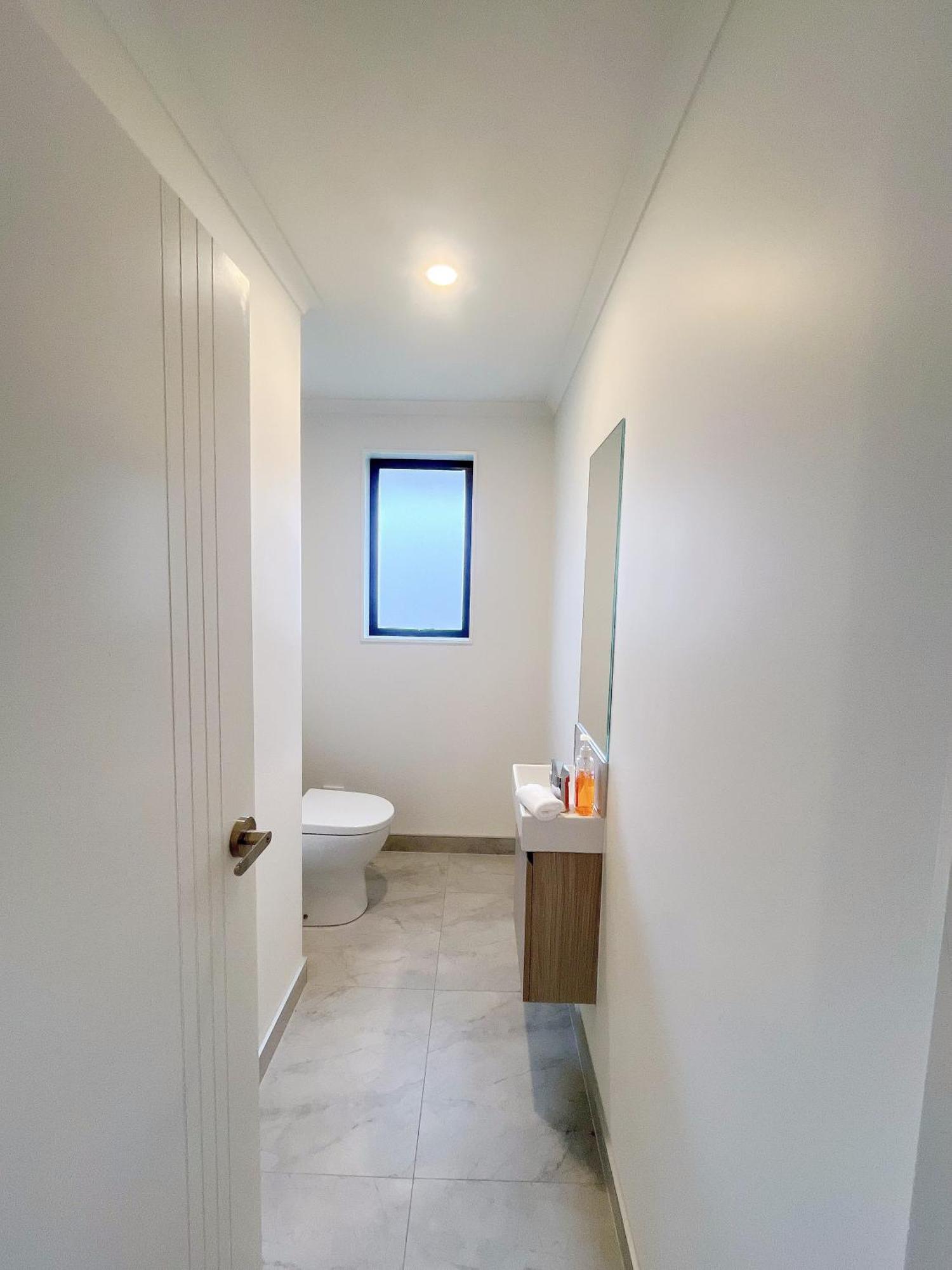 Rotorua Sunshine Brand New 4 Bedroom House Exteriör bild